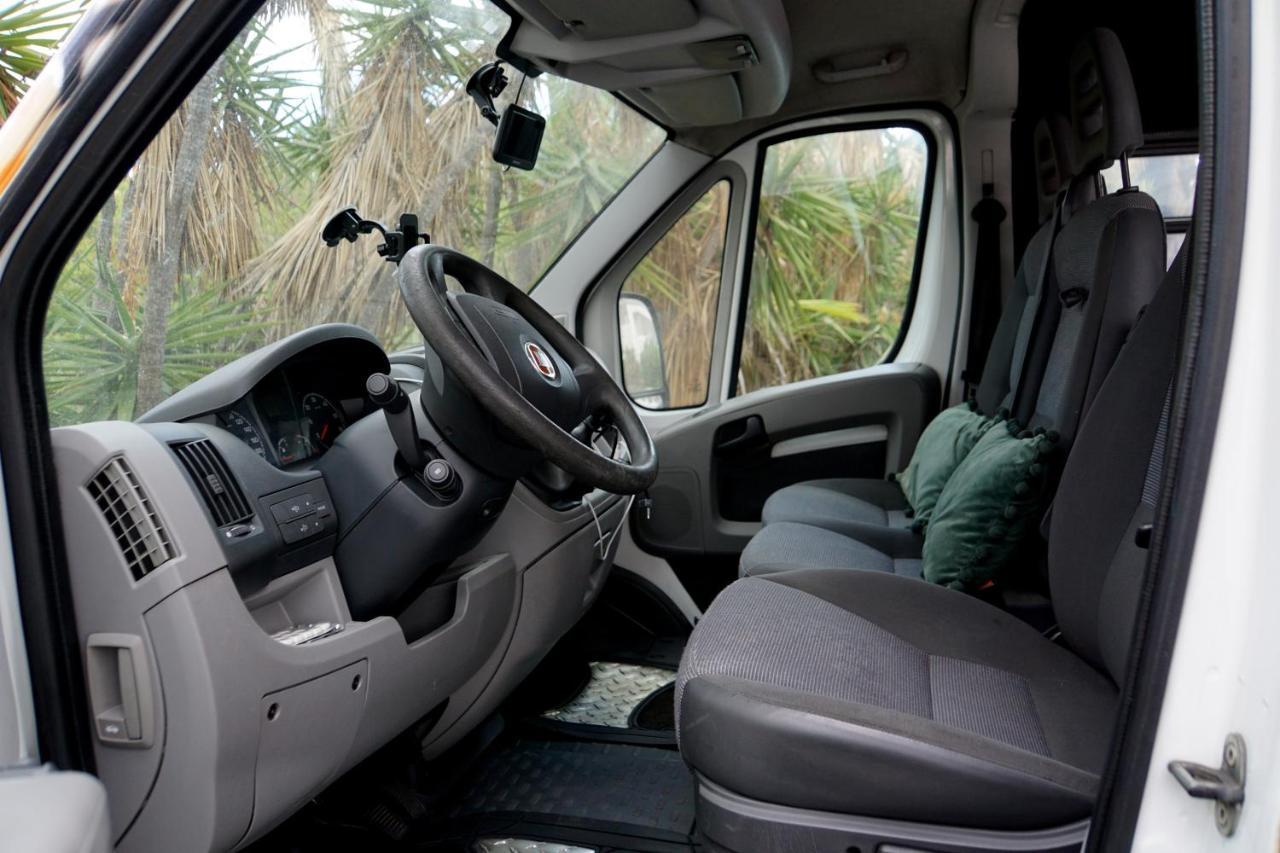 On Road- Feel Freedom With Campervan! Guincho  Exterior foto