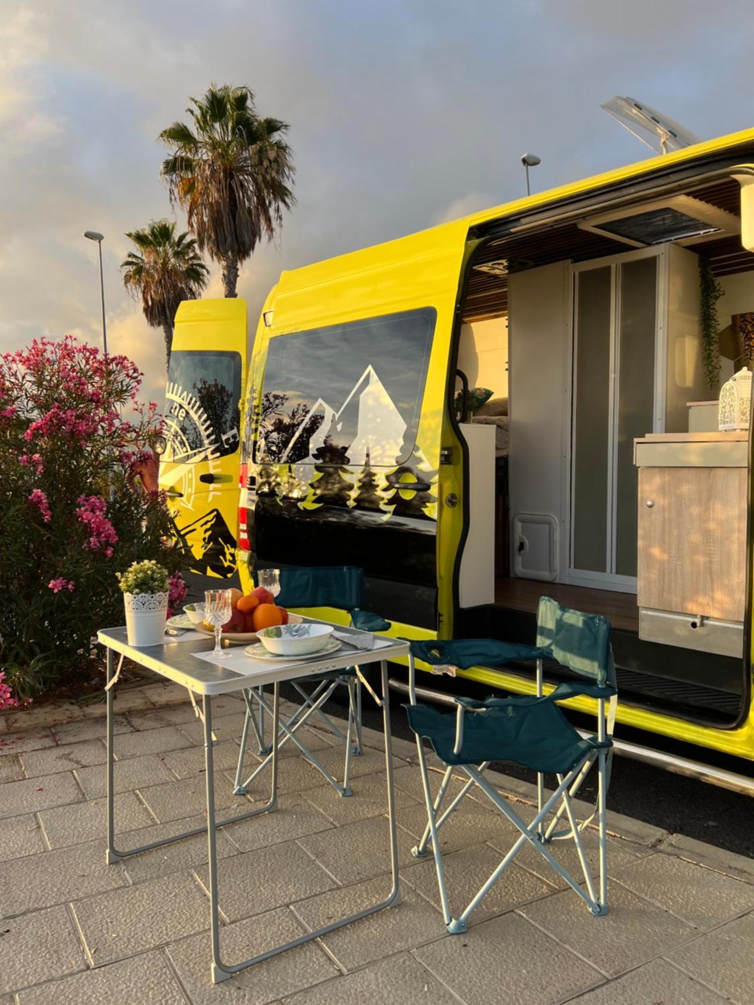 On Road- Feel Freedom With Campervan! Guincho  Exterior foto